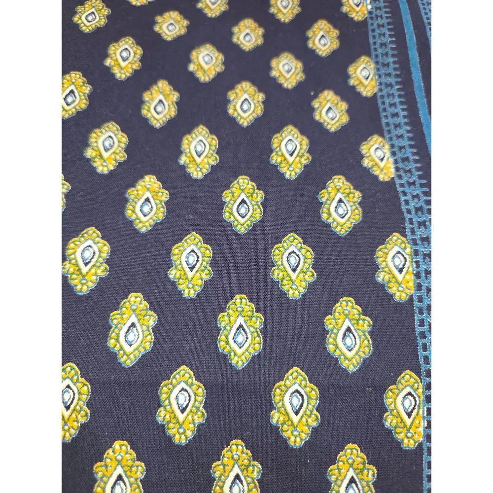 Williams Sonoma Paisley Blue Yellow Tablecloth 70
